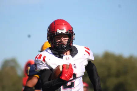 Lakes ground Jets in 8 man football